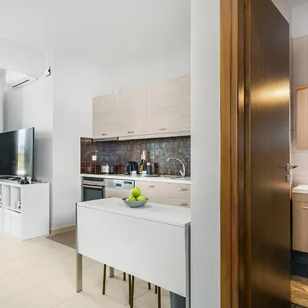 Free Breakfast At Oak Luxury With Heated Pool, Playground And Pool Table Villa Tria Monastiria