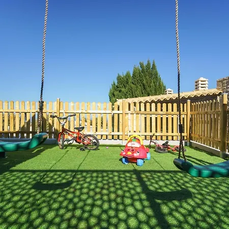 Free Breakfast At Oak Luxury With Heated Pool, Playground And Pool Table Tria Monastiria