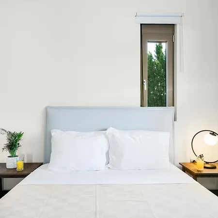 Villa Free Breakfast At Oak Luxury With Heated Pool, Playground And Pool Table *