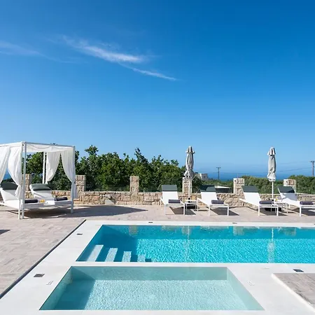 Villa Free Breakfast At Oak Luxury With Heated Pool, Playground And Pool Table