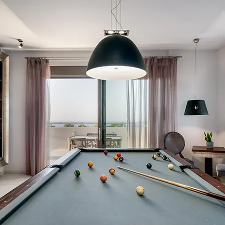 Villa Free Breakfast At Oak Luxury With Heated Pool, Playground And Pool Table Tria Monastiria