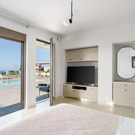 Villa Free Breakfast At Oak Luxury With Heated Pool, Playground And Pool Table *