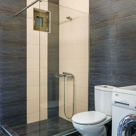 Villa Free Breakfast At Oak Luxury With Heated Pool, Playground And Pool Table Tria Monastiria